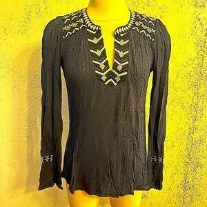 NWT Lucky Brand Navy Long Sleeve Drop Needle Embroidered Top Size Small